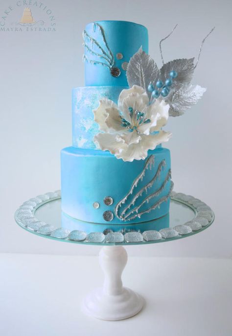 A Blue Winter - Cake by Cake Creations by ME - Mayra Estrada Sky Blue Wedding Cake, Snowflake Cakes, Sky Blue Wedding, Blue Wedding Cake, Round Wedding Cakes, Cake Wrecks, Winter Cake, Wedding Cakes Blue, Amazing Wedding Cakes