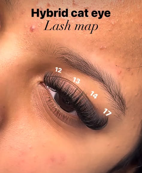 Fluffy Cat Eye Hybrid Lash Extensions, Dramatic Cat Eye Lash Extensions Map, Lashes Tech, Lashes Clusters, Cat Eye Lash Extensions Black Women, Lash Extensions Styles Black Women Cat Eye, Cat Eye Lash Extensions With Spikes, Baddie Lashes, Lashes Ideas