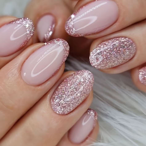 Add some texture to your Fall nails with a matte or glossy finish. It's a simple yet effective way to switch up your look. 💅✨ #MatteNails #GlossyNails #Texture #FallManicure #NailGoals #NailInspo #NailTrends #NailObsessed #NailAddict #NailFie #NailEnvy Short Nails Ideas Oval, Nail Designs Oval Shape, Sparkly Valentines Nails, Pink Glitter French Manicure, Short Glitter French Tip Nails, Glitter Valentines Nails, Short Oval Nails Designs, Pink Glitter Nail Designs, Short Nail Designs Glitter