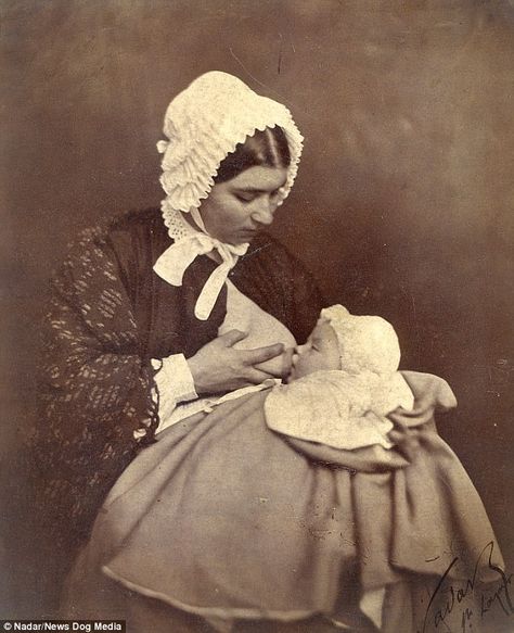 As photography became more widely available women would pose for pictures breastfeeding th... Wet Nurse, Mother Milk, Victorian Women, Ozzy Osbourne, 인물 사진, Vintage Pictures, Mothers Love, Metropolitan Museum Of Art, Metropolitan Museum