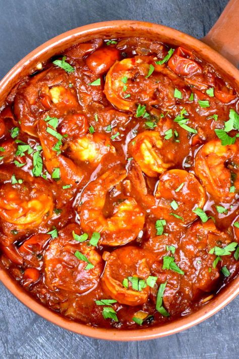 Moroccan Shrimp Recipes, Moroccan Shrimp, Harissa Shrimp, Creole Shrimp Recipes, Harissa Recipes, Moroccan Recipes, Dinner Rotation, Prawn Recipes, African Recipes