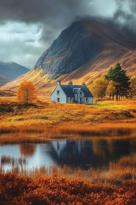 Cottages Scotland, Scottish Cottages, Scottish Mountains, Scotland Highlands, Highland Homes, Scottish Castles, Autumn Scenery, Dream Travel Destinations, Autumn Landscape