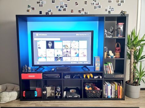 Ikea Lappland, Hypebeast Room Ideas, Geek Chic Decor, Gamer Living Room, Small House Inspiration, Paw Patrol Ryder, Guy Rooms, Guy Room, Hypebeast Room