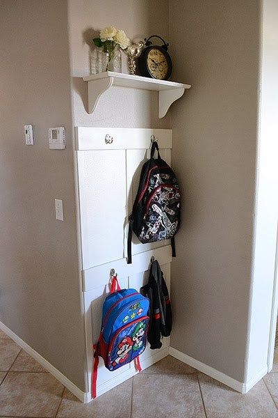 Backpack storage | Backpack storage ideas | Coat storage | Coat rack | coat hook | backpack hook | place for backpacks Backpack Storage Ideas, Alcove Bedroom, Cart Bedroom, Curtain Closet, Bag Storage Ideas, Storage Cheap, Kids Shoe Organization, Storage Attic, Bookshelves Bedroom