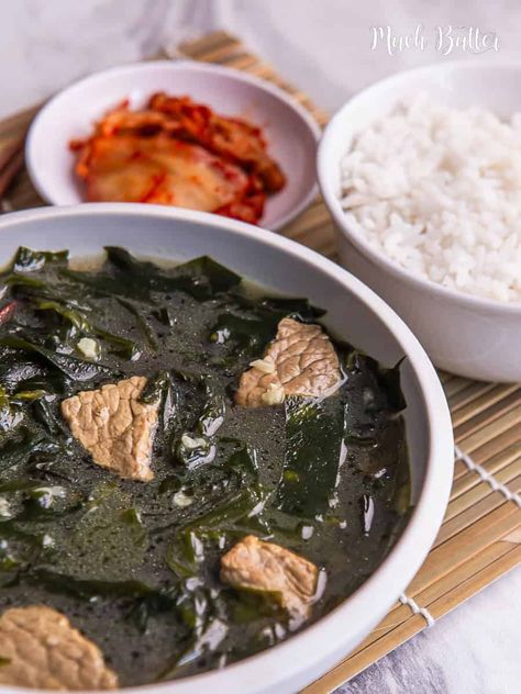 Miyeokguk - Korean Seaweed Soup Seaweed Soup Recipe, Crab And Corn Soup, Korean Seaweed Soup, Nourishing Soup, Seaweed Soup, Veal Stew, Dried Seaweed, French Soup, Cacciatore Recipes