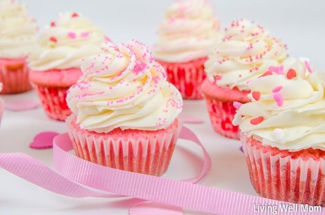 Looking for a cupcake with some color for Valentine’s Day, a baby shower, or birthday party? With a classic vanilla flavor and an unforgettable buttercream frosting, these pretty Pink Velvet Cupcakes are always a favorite! Decadent Cupcakes, Rootbeer Float Cupcakes, Cupcake Rosa, Pink Velvet Cupcakes, Gluten Free Valentines, Valentines Cupcakes, Velvet Cupcakes, Valentines Day Food, Cupcakes Recipe