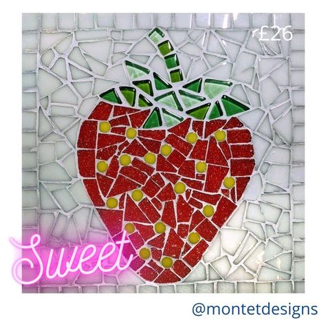 Strawberry Mosaic, Diy Craft Box, Placemat Ideas, Free Mosaic Patterns, Fruit Kitchen Decor, Diy Box Crafts, Cement Ideas, Strawberry Kitchen, Mosaic Candle