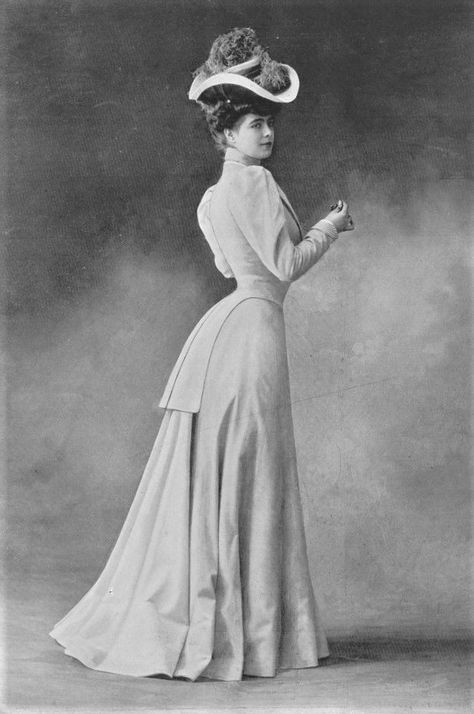 1900-1909 Fashion, 1900-1910 Fashion, 1905 Fashion Women, 1905 Dresses, 1900s Pictures, 1900s Fashion Woman, 1900 Outfits, 1900s Womens Fashion, 1900 Fashion Women