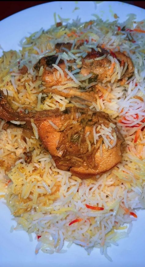 Biriyani Snaps, Biriyani Snapchat Story, Biryani Snaps Snapchat, Home Made Food Snap, Biriyani Aesthetics, Chicken Biryani Snap, Biryani Photo, Biryani Aesthetic, Biryani Snap