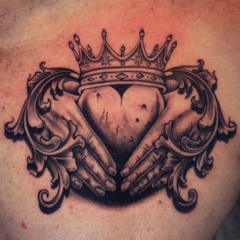 Claddagh Tattoo For Men, Claddagh Ring Tattoo, Irish Claddagh Tattoo, Claddagh Tattoo, Darkside Tattoo, Ring Tattoo Designs, Claddagh Symbol, Irish Heart, Celtic Artwork