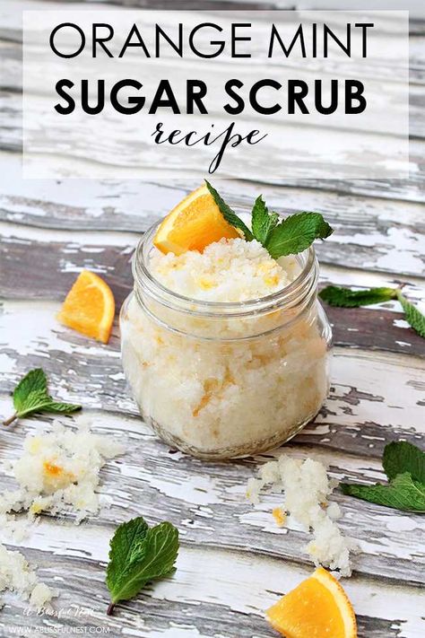 Orange Sugar Scrub, Diy Lush, Mint Sugar Scrub, Mint Sugar, Diy Sugar Scrub Recipe, Bath & Body Works, Body Scrub Recipe, Sugar Scrub Homemade, Homemade Scrub