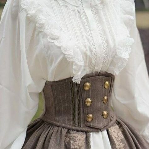 Blouse Corset, Fotografi Vintage, Old Fashion Dresses, Fairytale Dress, Historical Dresses, Character Outfits, Historical Fashion, White Blouse, Victorian Fashion