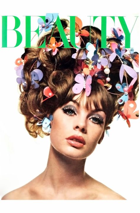 Jean Shrimpton Vogue Cover 1964 | © Pleasurephoto 60s Glam, Colleen Corby, Pattie Boyd, Jean Shrimpton, Vogue Vintage, David Bailey, Lauren Hutton, Swinging Sixties, Flowers In Her Hair