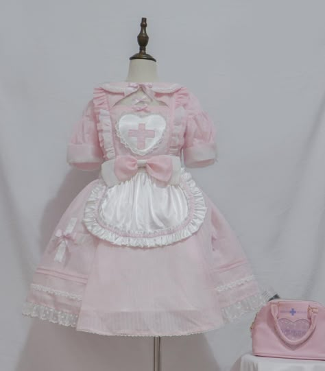 Menhera Kei Aesthetic, Nurse Aesthetic Outfit, Medicalcore Outfit, Nursecore Outfit, Yami Kawaii Clothes, Kawaii Nurse Outfit, Menhera Outfits, Pink Nurse Outfit, Yami Kawaii Outfit Ideas