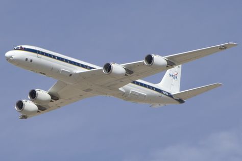 Douglas Dc 8, Commercial Plane, Aviation Photography, Model Aircraft, Early American, Nasa, Aircraft, Travel