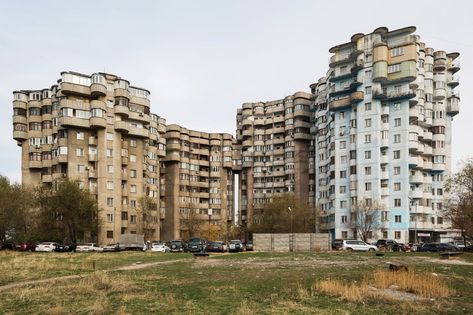 Post Soviet, College Architecture, Back In The Ussr, Almaty Kazakhstan, Brutalism Architecture, Modernist Architecture, Socialist Realism, Tower Block, European Architecture