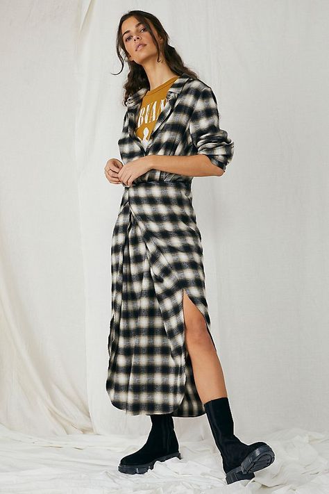 Flannel Dress Outfit, Shirt Dress Outfit, Flannel Outfits, Flannel Dress, Long Sleeve Wrap Dress, Dress Outfit, Free People Dress, Boho Clothing, Free Clothes