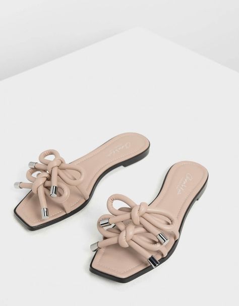 Work Sandals, Holiday Capsule Wardrobe, Dad Sandals, Strappy Flats, Classy Shoes, Double Bow, Exclusive Shoes, Fancy Shoes, Faux Leather Heels