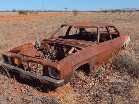 Old Rusty Car, Car Junkyard, Wrecked Car, Holden Australia, Car Side View, Abandoned Vehicles, Traditional Japanese House, Car Breaks, Old Planes