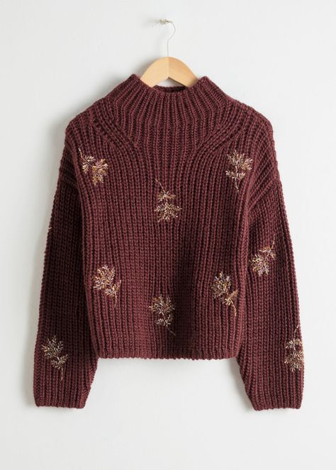 Front image of Stories beaded floral knit sweater in red Autumn Wishlist, Floral Knit, Pattern Sweater, Sweater Weather, Autumn Winter Fashion, Pretty Outfits, Autumn Fashion Women, Sweater Outfits, Breien