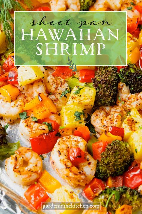 Fresh Summer Dinner, Hawaiian Shrimp, Fresh Dishes, Shrimp And Vegetables, Sheet Pan Dinners Recipes, Shrimp Dinner, Recipe Sheets, Shrimp Recipes For Dinner, Healthy Summer Dinners