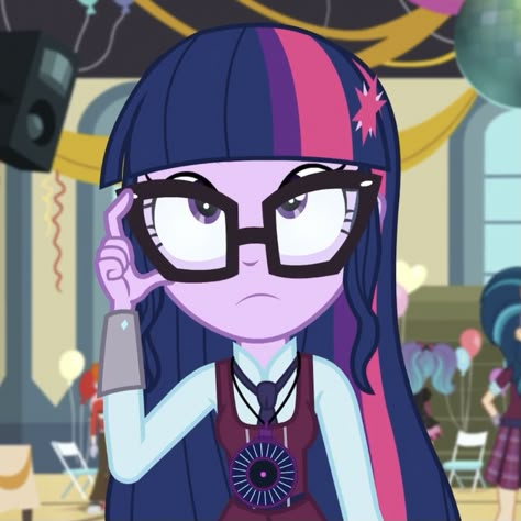 Twilight Equestria Girl, Twilight Sparkle Equestria Girl, Mlp Twilight, My Little Pony Applejack, Pony Pictures, My Little Pony Twilight, My Lil Pony, Icons Pfp, My Little Pony Characters