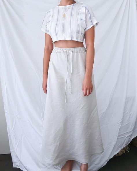 Linen Skirt Pattern Sewing, Clo Bias Skirt, Linen Skirt Pattern, Memade Wardrobe, Maxi Skirt Sewing Pattern, Spring Sewing, Bias Skirt, Workwear Brands, Make Your Own Clothes