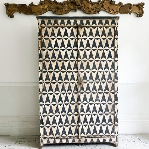 White Armoire, Fine Antique Furniture, Hall Cupboard, Geometric Black And White, Patterned Furniture, Painted Patterns, Painted Cupboards, Funky Furniture, Hand Painted Furniture