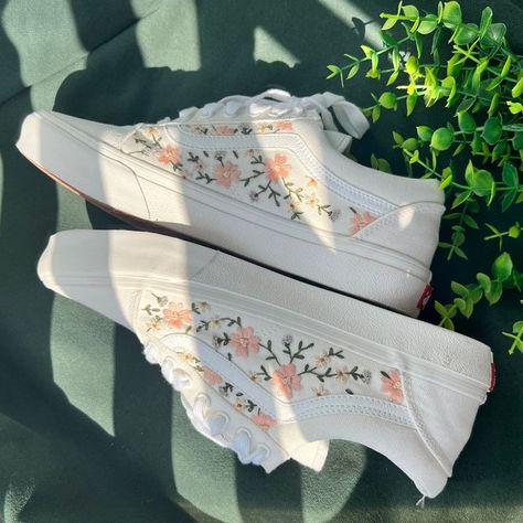 Custom Vans Shoes Pink Flower Garden, Wedding Vans, Embroidered Vans, Custom Vans Shoes, Embroidered Sneakers, Light Pink Flowers, Flower Shoes, Embroidered Shoes, Shoe Inspo