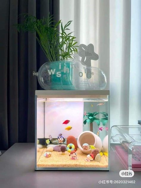 Mini Aquarium Design, Kawaii Fish Tank, Mini Aquarium Ideas, Cute Fish Tank, Fish Tank Aesthetic, Kawaii Fish, Fish Pool, Aquarium Architecture, Upscale Decor