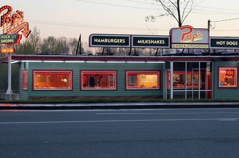 Pop's Riverdale, Pops Diner, Riverdale Poster, Co Design, Riverdale, 3d Design, The Sims, Hot Dogs, Diner