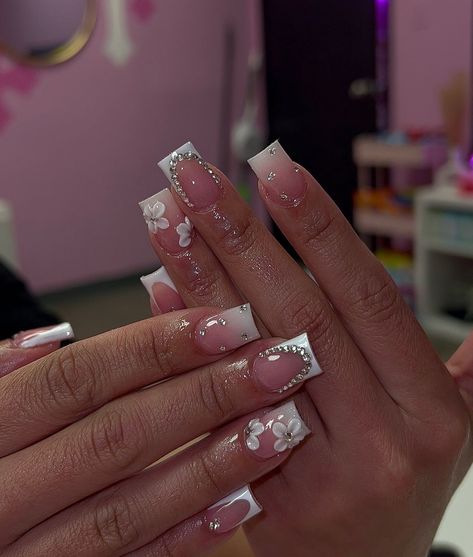 Nails For Middle School, Drake Nails, Nail Inspo French Tip, B Day Nails, Nail Inspo French, Acrylic Nails Simple, Medium Acrylics, Quinceanera Nails, Teen Nails