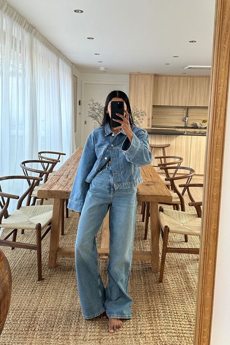 I Love a Double Denim OutfitâHere are 5 Easy Ones to Try This Spring Jean Jacket And Jeans Outfit, Denim Outfit Aesthetic, Spring Denim Outfits, Jeans On Jeans, Double Denim Outfit, Double Denim Looks, Denim Party, Denim Jacket And Jeans, Denim Waistcoat