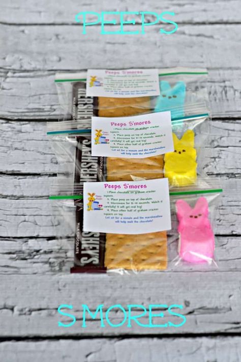 Easter Smores, Peeps Treats, Make Your Own Labels, Holiday Cupcakes, School Snack, Easter Peeps, Fun Treats, Easter Dinner, Preschool Ideas