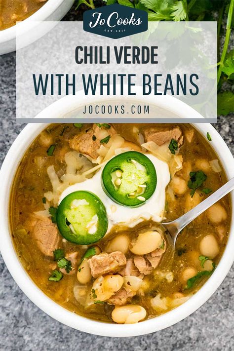 Pork Chili Verde Soup, Green Pork Chili Verde, White Pork Chili, Chili Verde Crockpot, Pork Chili Verde Recipe, Green Sauces, Pork Chili Verde, Pork Verde, Crockpot Pork Carnitas