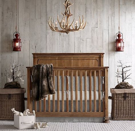 Antler Elegance Rustic Nursery Room Ideas, Antler Chandelier, Woodland Nursery Theme, Casa Country, Rustic Nursery, Rustic Baby, Baby Bedroom, Nursery Inspiration, Baby Crib