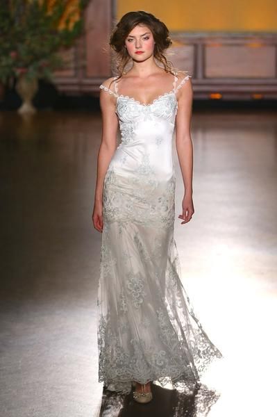 Cameo - Wedding Dress by Claire Pettibone full runway Claire Pettibone Bridal, Claire Pettibone Wedding Dress, Dreamy Gowns, Claire Pettibone, 2016 Wedding Dresses, 파티 드레스, Bridal Musings, Say Yes To The Dress, Bridal Fashion Week