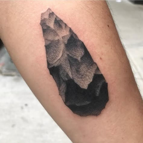 Ancient History Tattoo, Archeology Tattoo, History Tattoo Ideas, Three Kings Tattoo, Contemporary Tattoo, Stone Tattoo, Tool Tattoo, Rock Tattoo, Tattoo Shading