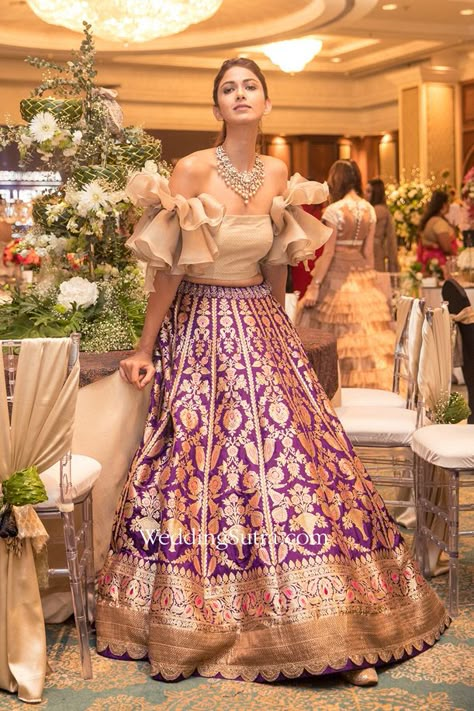 Upcycle Old Lehenga, Ring Ceremony Outfit For Sister, Wedding Lehenga Reuse Ideas, Bridal Lehenga Reuse Ideas, Reuse Wedding Lehenga Bridal, Sangeet Gown, Marriage Lehenga, Crop Top Gown, Designed Outfits