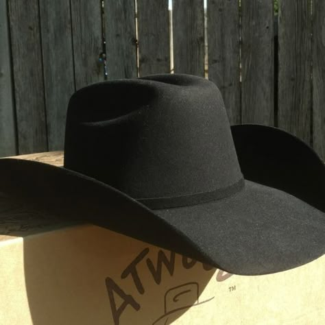 Black Felt Cowboy Hat Men, Black Cowboy Hat For Men, Black Cowboy Hat Aesthetic, Mexican Cowboy Hat, Cowgirl Hat Black, Aesthetic Cowboy Hat, Rhett Eaton, Black Cowgirl Hat, Felt Cowgirl Hat