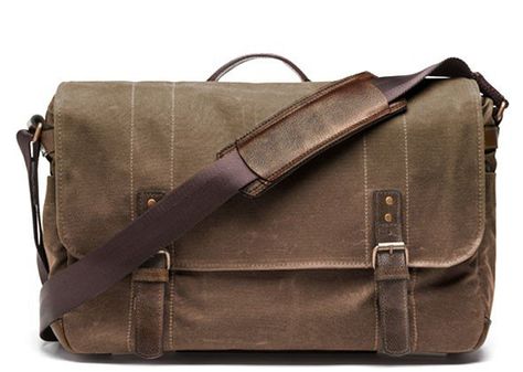 A Man’s Guide to Travel Luggage: Choosing the Right Bag for Your Trip Ona Bags, Dslr Bag, Stylish Camera Bags, Dslr Camera Bag, Laptop Messenger Bags, Canvas Messenger Bag, The Union, Waxed Canvas, Dslr Camera