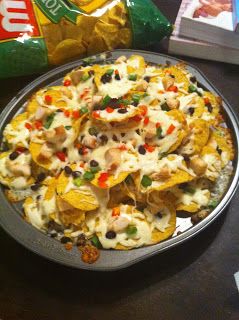 Yes, we can still have nacho's!!!  This version I make is hearty and will fill your belly for sure!      Ingredients:  Cooked Chicken Diced ... Ic Friendly Recipes, Bladder Friendly Recipes, Ic Diet, Ic Recipes, Potatoes Chicken, Delicious Dips Recipes, Ibs Recipes, Chicken Nachos, Cooked Chicken