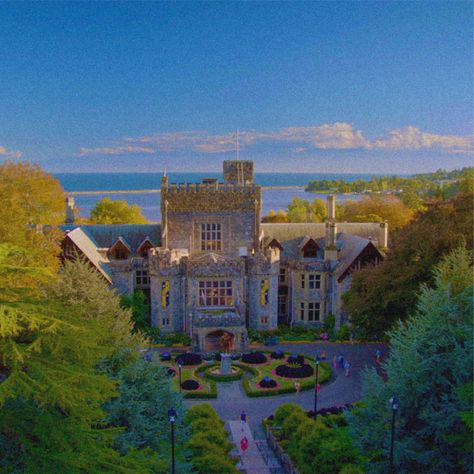 Hatley Castle, Rotten To The Core, Isle Of The Lost, Disney Descendants, Beige Aesthetic, Descendants, The Last Time, Travel Aesthetic, Castle