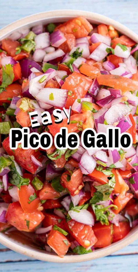 Fresh Salsa Recipe Homemade, Sauce With Fresh Tomatoes, Fish Tacos With Cabbage, Mexican Food Recipes Appetizers, Homemade Pico, Tomato Salsa Recipe, Fresh Salsa Recipe, Cilantro Salsa, Mexican Side Dishes