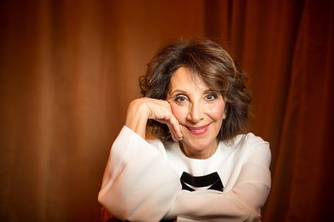 "SCTV" star Andrea Martin is having a major career moment thanks to Hulu's "Difficult People" and the new NBC sitcom "Great News" Andrea Martin, Difficult People, Good Movies, Career, Actors, In This Moment, Tv, Stars