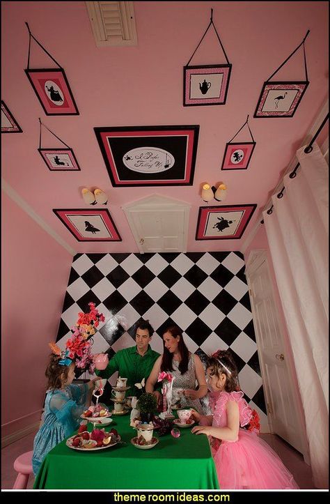 Alice in Wonderland bedroom ideas- alice bedrooms Alice in Wonderland Tea Party, Alice In Wonderland Bedroom, Wonderland Room, Alice In Wonderland Room, Deco Disney, Alice In Wonderland Decorations, Mad Hatter Party, Disney Rooms, Alice In Wonderland Birthday, Alice In Wonderland Theme