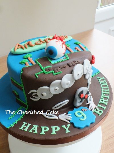 Terraria themed Birthday Cake  https://business.facebook.com/thecherishedcake/posts/1674544686099637?business_id=1492906270930147 Boutique Cookies, Kid Party Food, Terraria Cake, Terraria Party, Cake 2022, Birthday Tips, Ninth Birthday, Kid Cakes, Party Cake Ideas