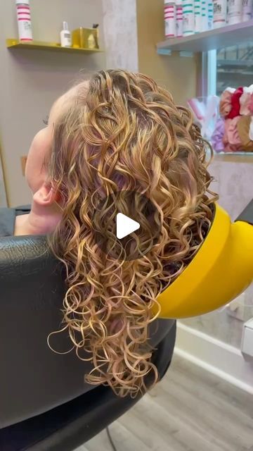 Curl Specialist, Curly Hair Salon, Curly Hair Inspiration, Curly Hair Routine, Curly Hair Care, Leave In Conditioner, Staten Island, Shop Products, Setting Spray