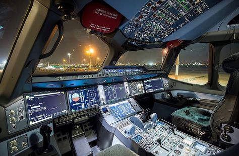 Cathay Pacific Airbus a350-900 cockpit  Leave a like and comment 👇👇👇👇👇👇👇👇 Follow @aviation.world12 for more daily content.  Photo Credit:… A350 Cockpit, Jet Cockpit, Aircraft Instruments, Airbus A350, Commercial Plane, Aviation Technology, Airplane Wallpaper, Airplane Photography, Private Pilot