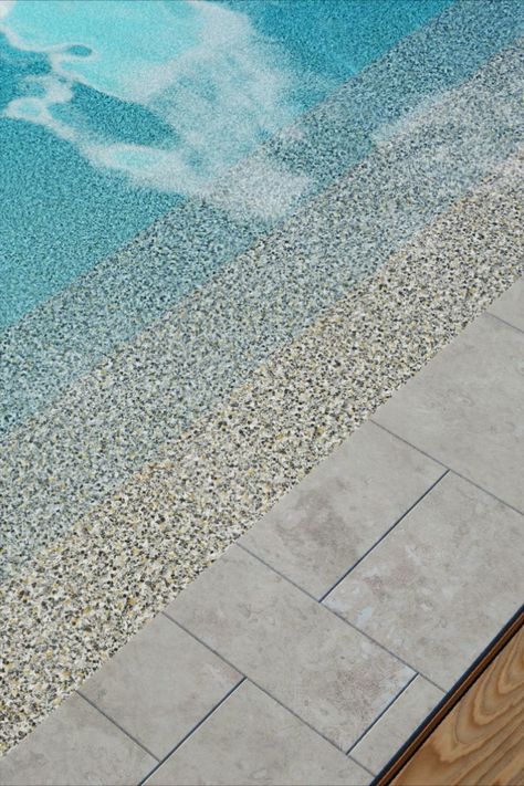 Sandstone pool liner image with steps and decking. A natural tan coloured beach pebble design from Poolside by CGT. Tan Pool Liner, Pool Liner Colors, Pool Liner Colors In Water, Pool Liners Inground, Pool Liner Replacement, Liner Design, Swimming Pool Liners, Pebble Floor, Pool Life